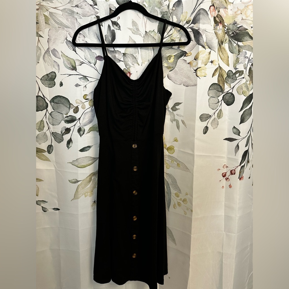 Black spaghetti strap casual dress